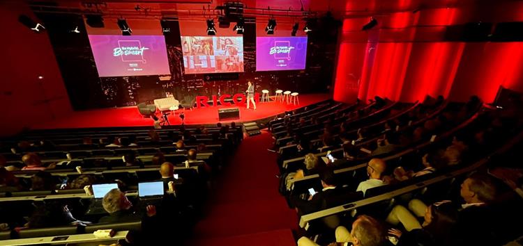 La innovación tecnológica está impulsando el despliegue de nuevos espacios de trabajo moderno