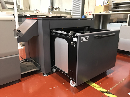 Nuevo alimentador de banner BDT para las prensas Ricoh Pro C9100 y Pro C7100